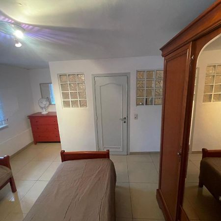 Azulodge Asse Kültér fotó